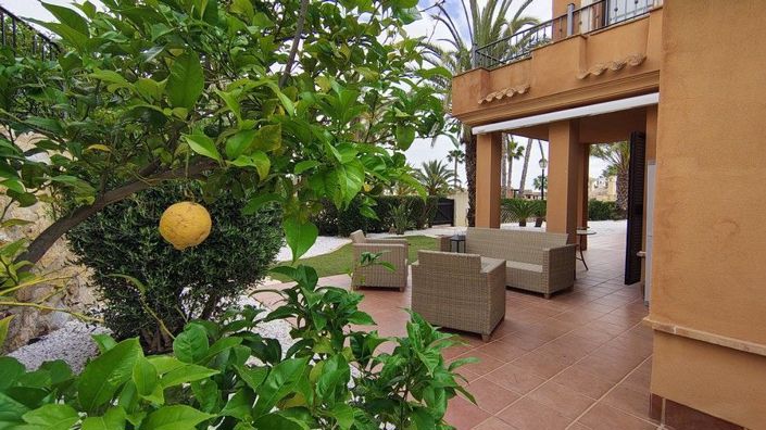 Image No.6-3 Bed House for sale