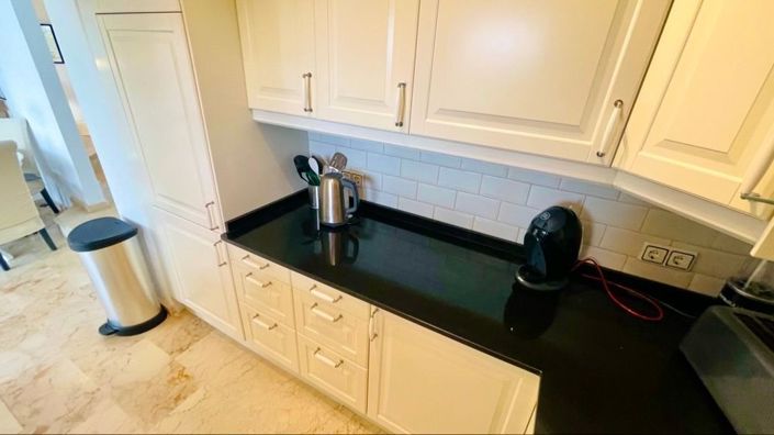 Image No.18-3 Bed House for sale