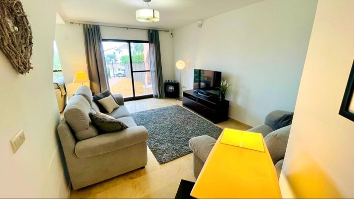 Image No.3-3 Bed House for sale