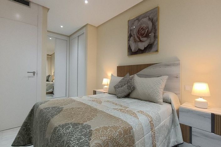 Image No.19-2 Bed Apartment for sale