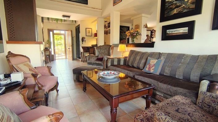 Image No.11-4 Bed Villa for sale