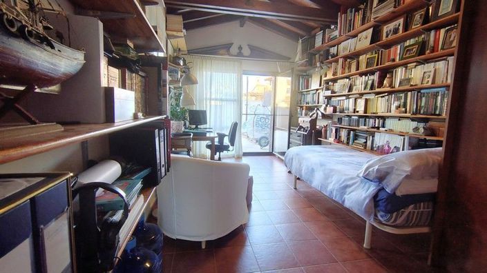 Image No.16-4 Bed Villa for sale