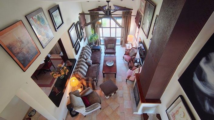 Image No.3-4 Bed Villa for sale