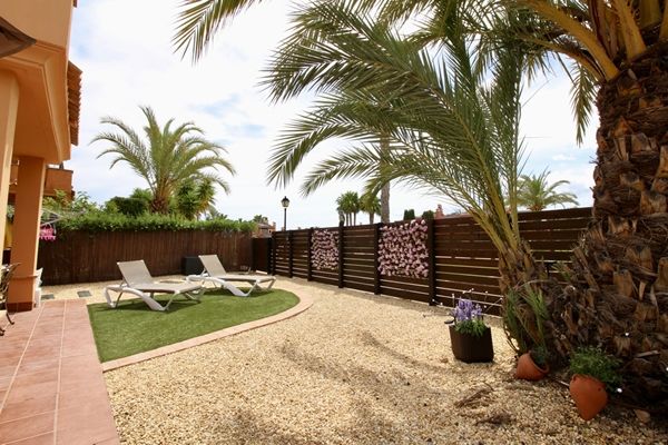 Image No.12-3 Bed House for sale