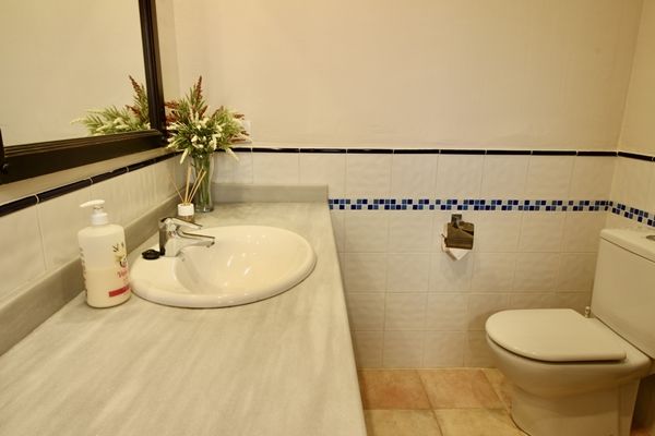 Image No.32-3 Bed House for sale