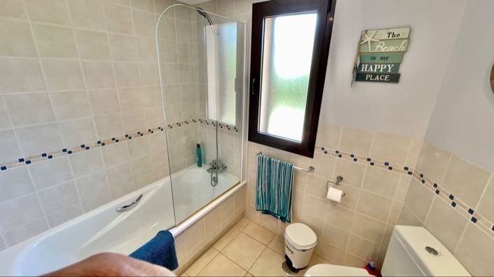 Image No.13-3 Bed House for sale