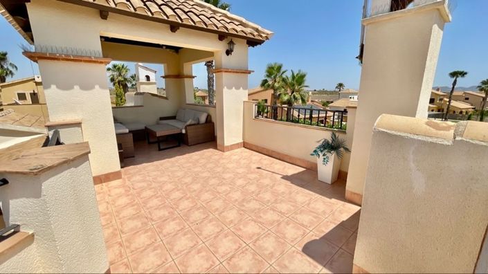 Image No.14-3 Bed House for sale