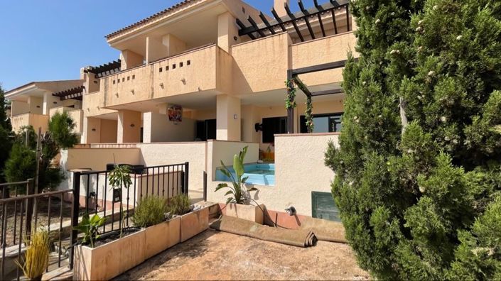 Image No.20-2 Bed Apartment for sale