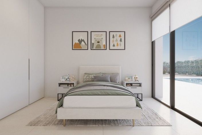 Image No.14-3 Bed House for sale