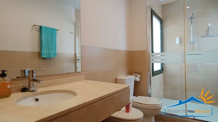 Image No.8-Appartement de 2 chambres à vendre à Espagne