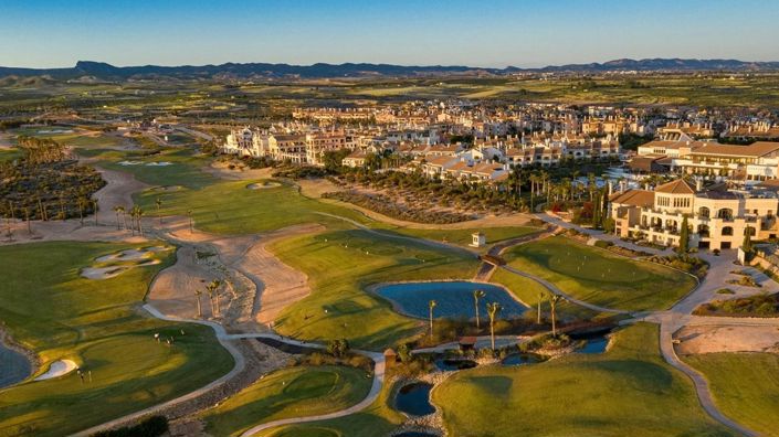 Image No.40-2 Bed Apartment for sale