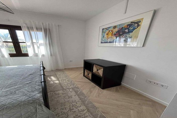 Image No.13-2 Bed Villa for sale