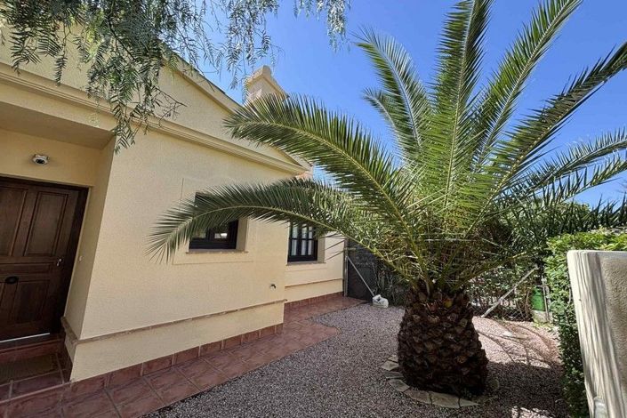 Image No.21-2 Bed Villa for sale