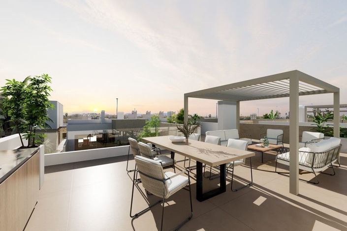 Image No.3-3 Bed House for sale