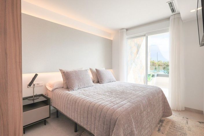 Image No.7-3 Bed House for sale