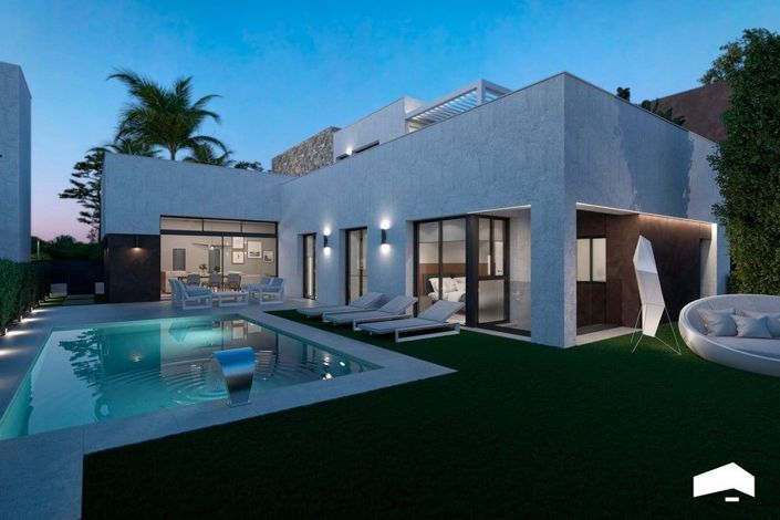 Image No.18-3 Bed House for sale