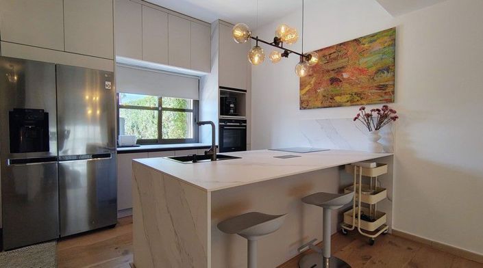 Image No.16-3 Bed House for sale