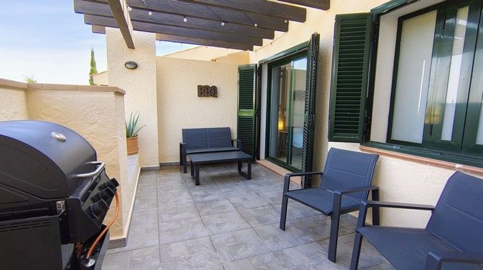 Image No.10-2 Bed Apartment for sale