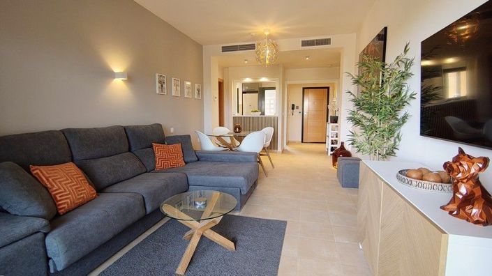 Image No.8-2 Bed Apartment for sale