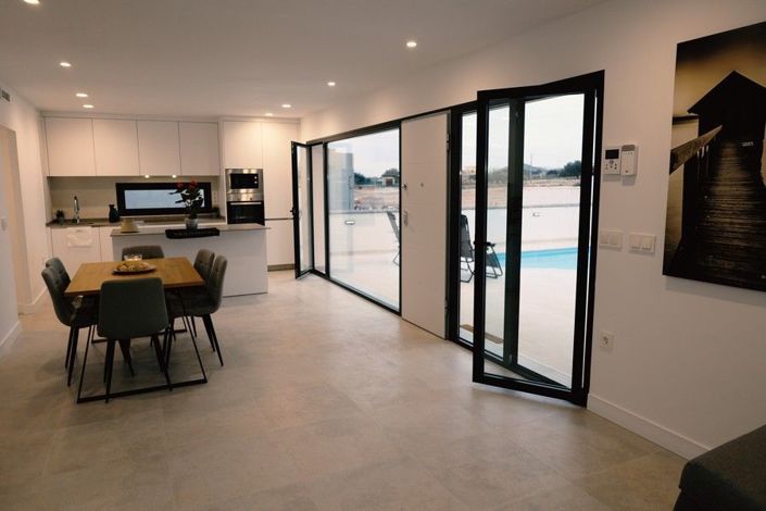 Image No.23-3 Bed Villa for sale