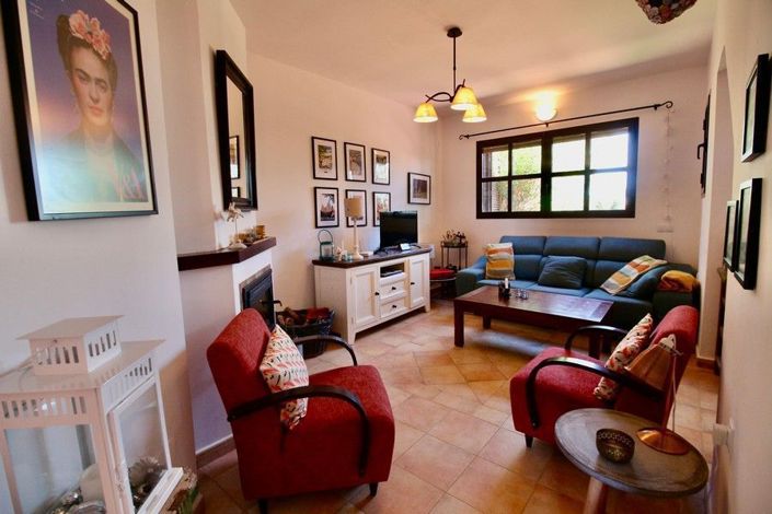 Image No.20-3 Bed House for sale