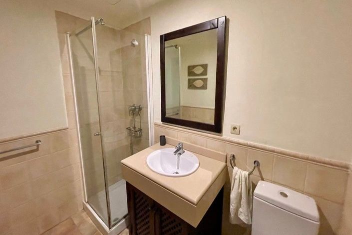 Image No.25-2 Bed Villa for sale