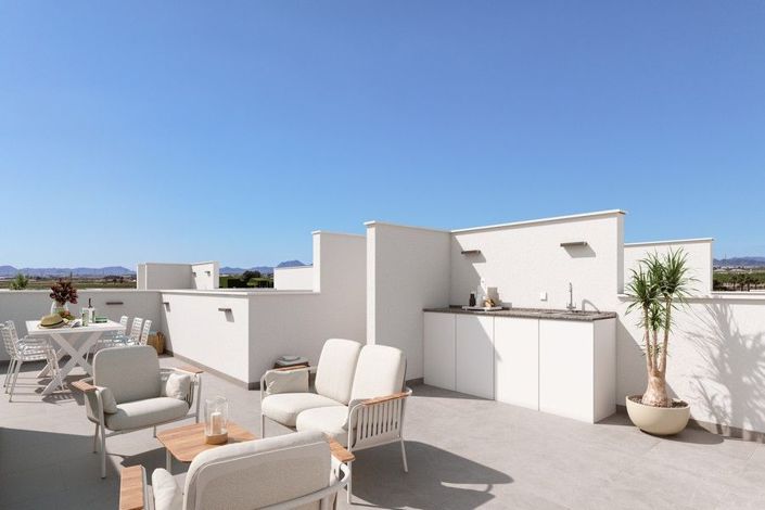 Image No.4-2 Bed House for sale