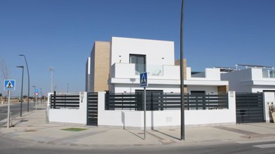 1 - Roldan, House