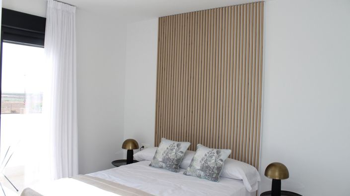 Image No.20-3 Bed House for sale