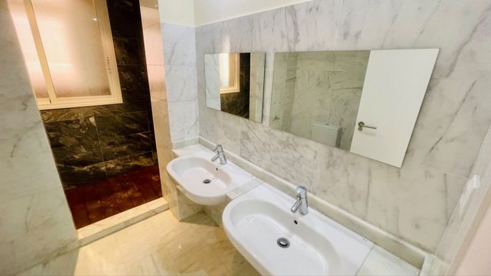 Image No.21-2 Bed Apartment for sale