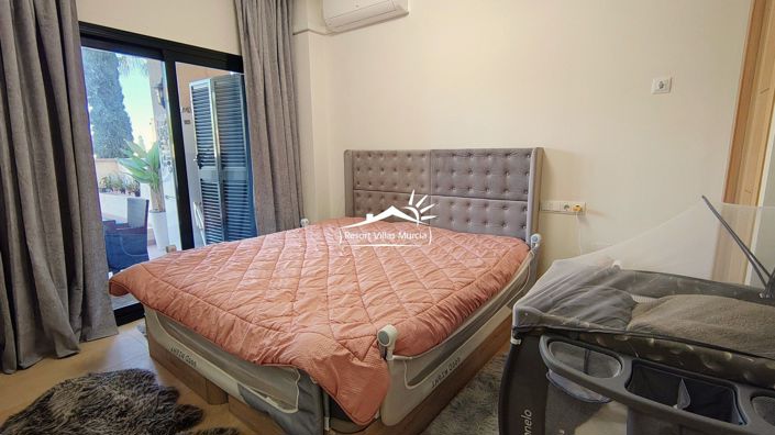 Image No.11-2 Bed Apartment for sale