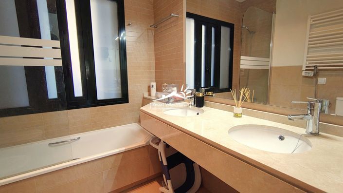 Image No.13-2 Bed Apartment for sale