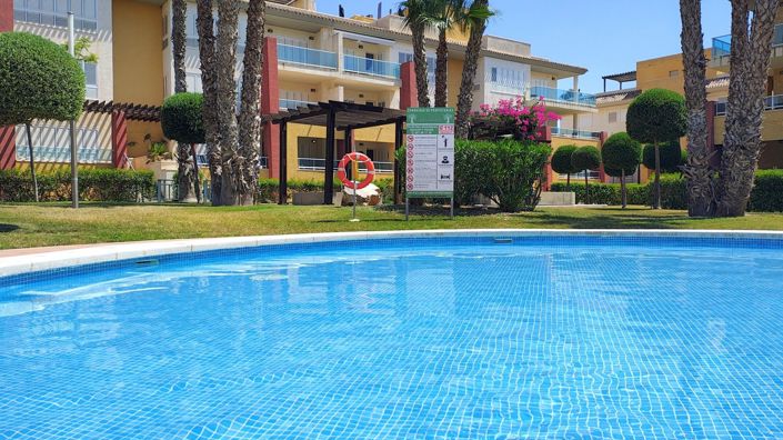 Image No.1-3 Bed Apartment for sale