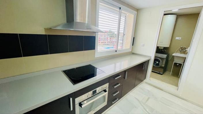 Image No.12-3 Bed Apartment for sale