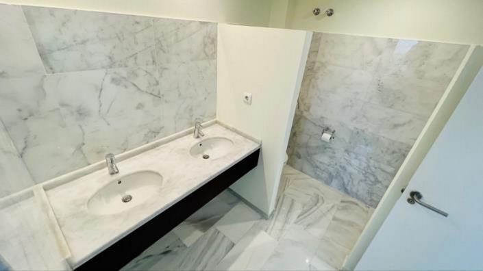 Image No.23-3 Bed Apartment for sale