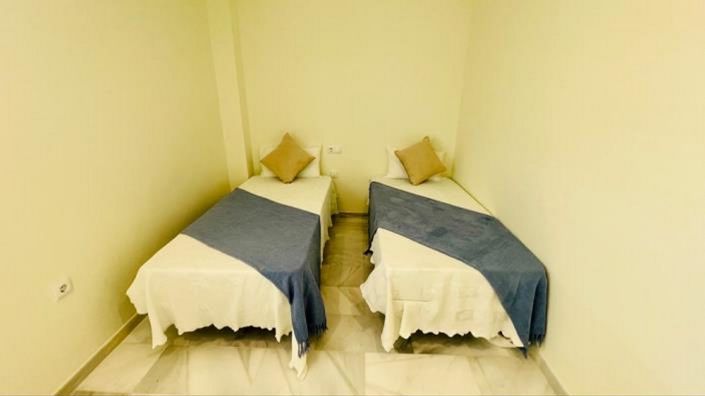 Image No.26-3 Bed Apartment for sale