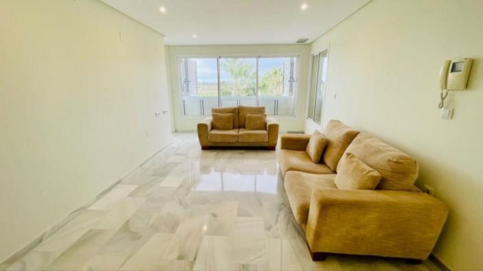 Image No.3-3 Bed Apartment for sale