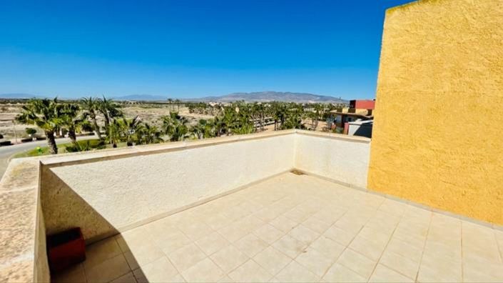 Image No.39-3 Bed Apartment for sale