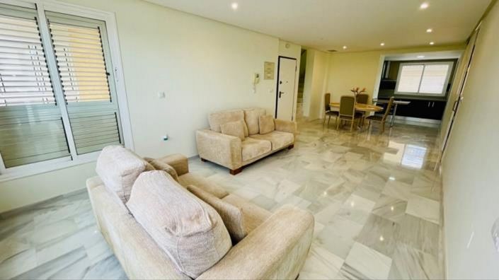 Image No.4-3 Bed Apartment for sale