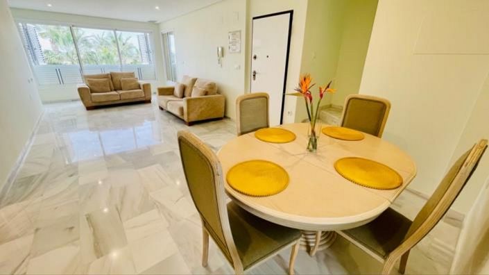 Image No.7-3 Bed Apartment for sale