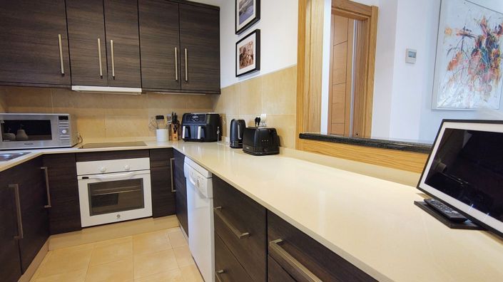 Image No.6-2 Bed Apartment for sale