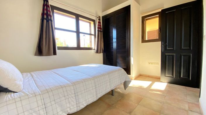 Image No.14-3 Bed Villa for sale