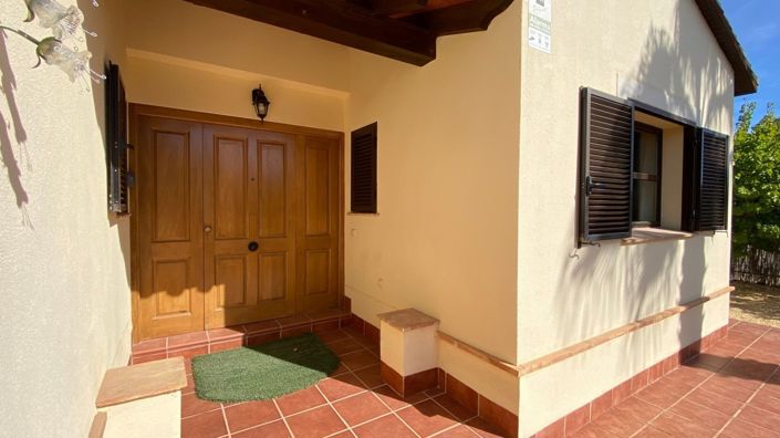 Image No.21-3 Bed Villa for sale