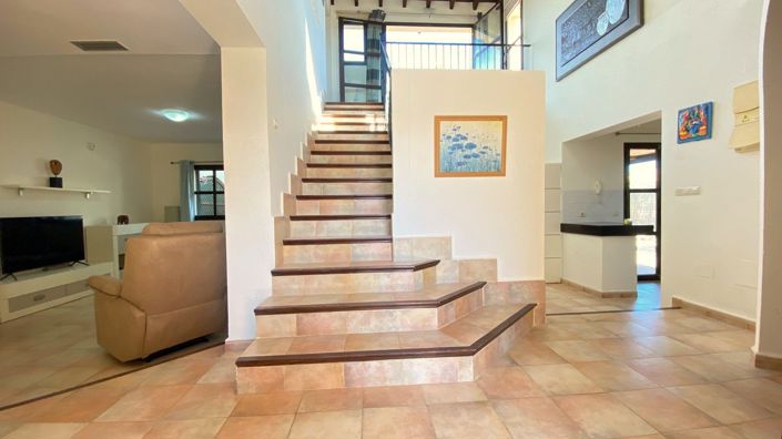 Image No.7-3 Bed Villa for sale