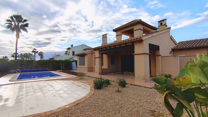 Image No.11-3 Bed House for sale