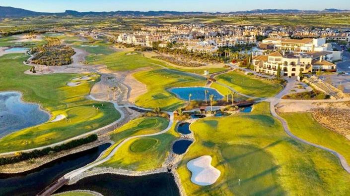 Image No.51-3 Bed House for sale