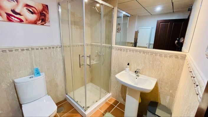 Image No.13-1 Bed Apartment for sale