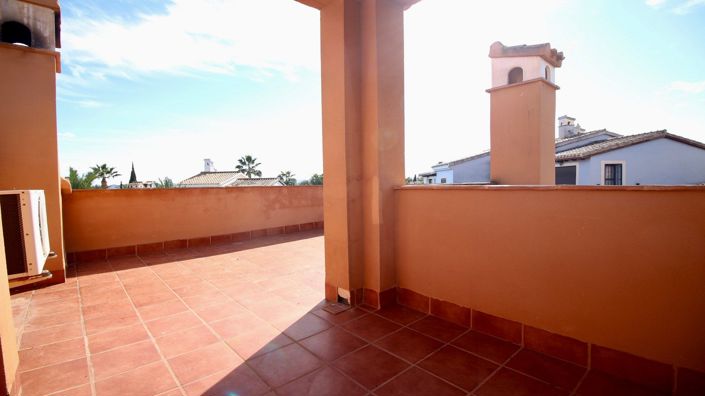 Image No.32-2 Bed House for sale