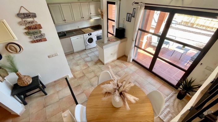 Image No.14-3 Bed House for sale