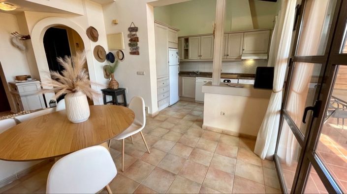 Image No.21-3 Bed House for sale